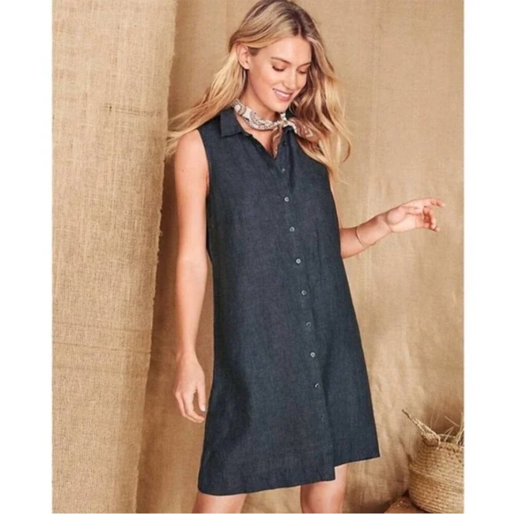 Garnet Hill Sleeveless Navy Dress